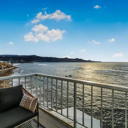 Skyline Beachfront Retreat Лас-Пальмас-де-Гран-Канария