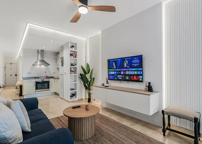 Skyline Beachfront Retreat